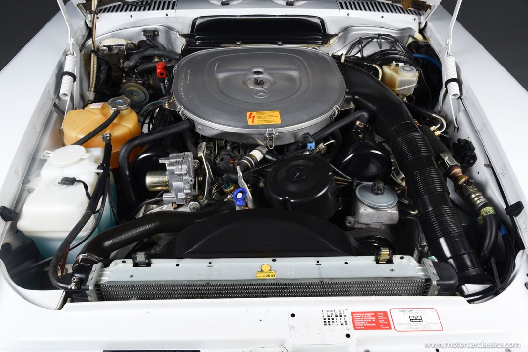 1989 Mercedes-Benz 560-Class