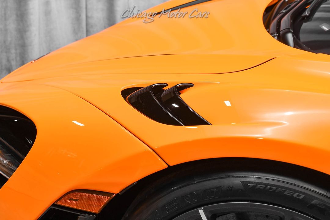 2022 McLaren 765LT Spider