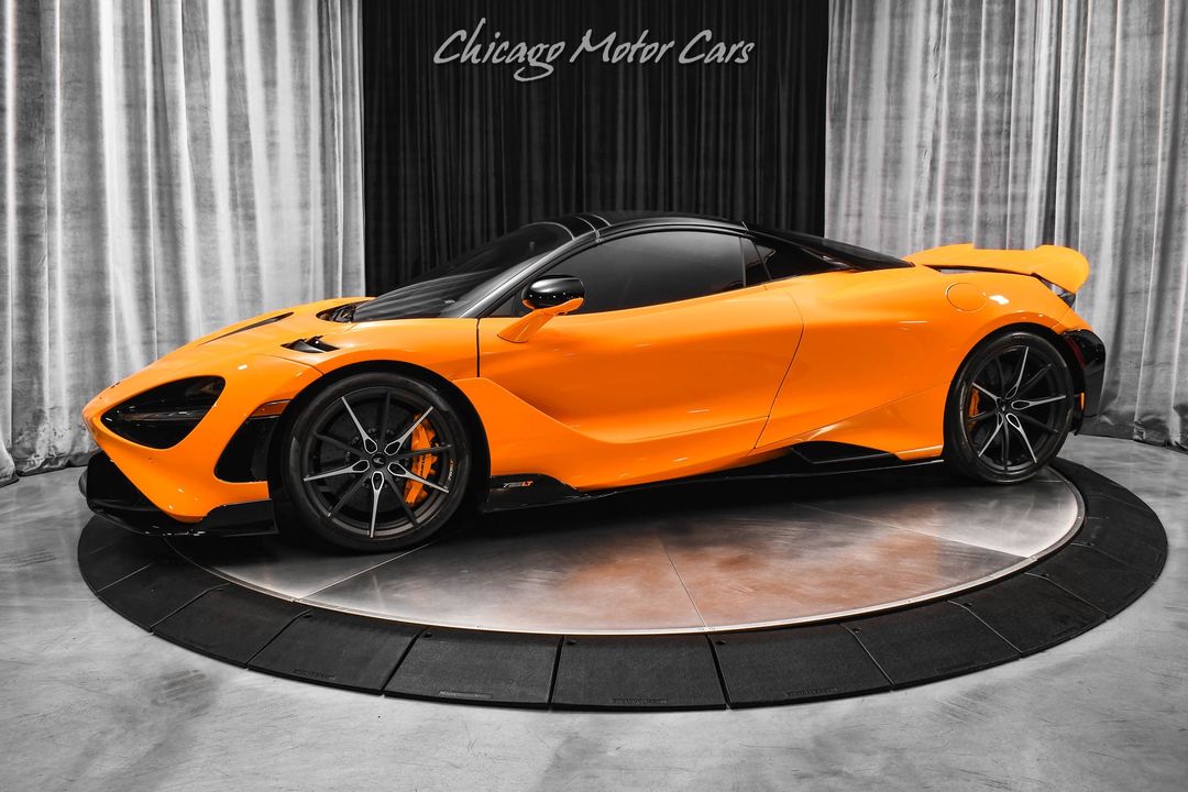 2022 McLaren 765LT Spider