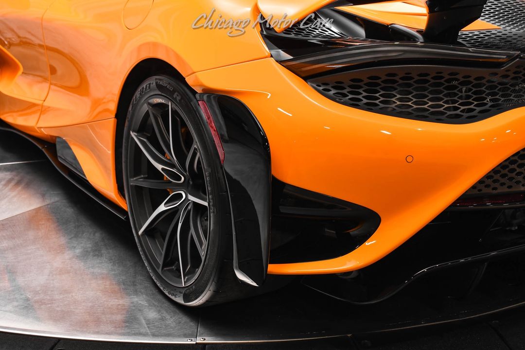 2022 McLaren 765LT Spider