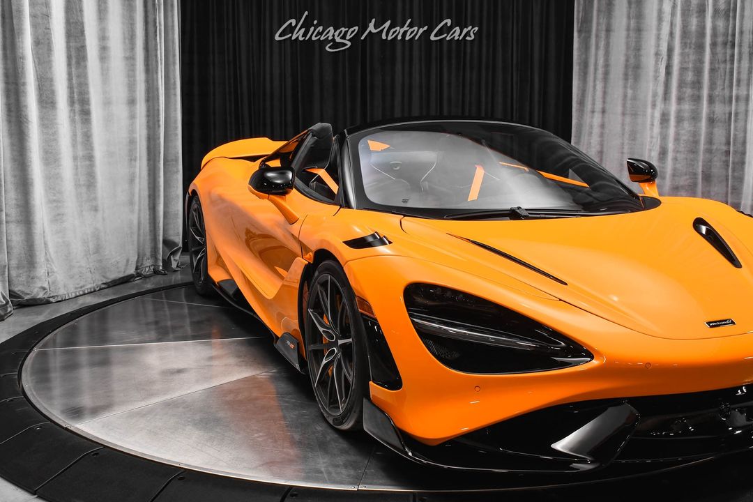 2022 McLaren 765LT Spider