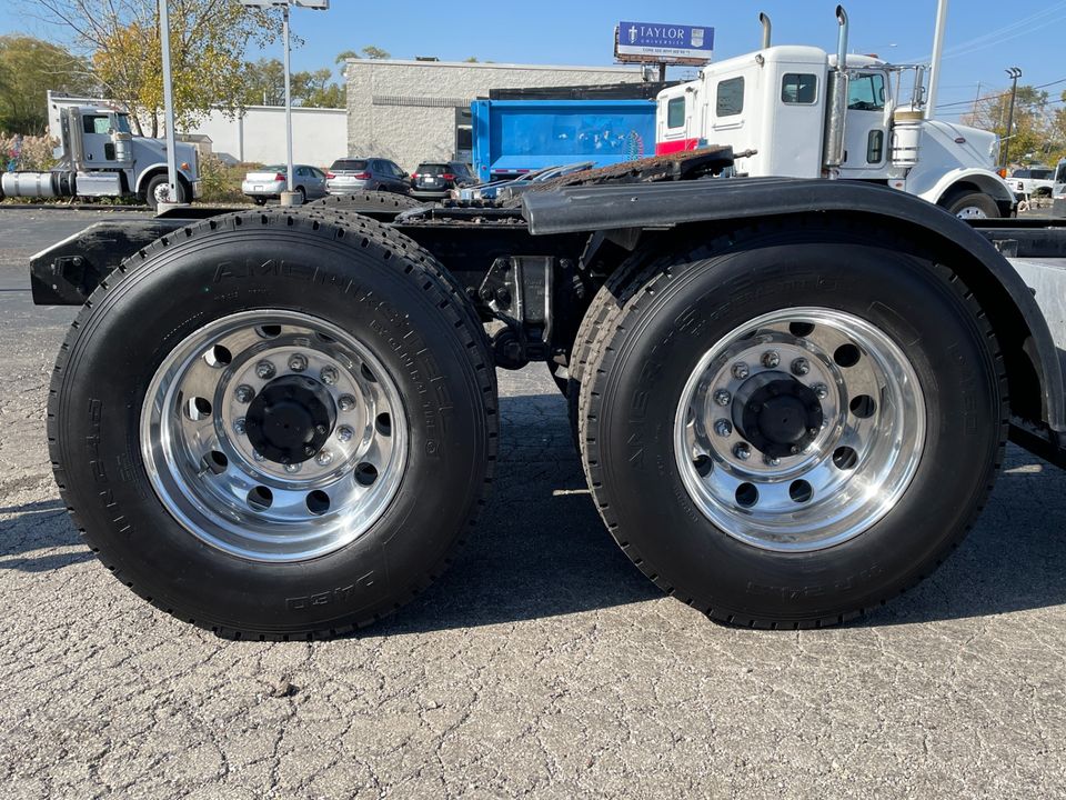 2016 Kenworth W900L