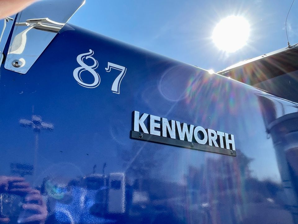 2016 Kenworth W900L