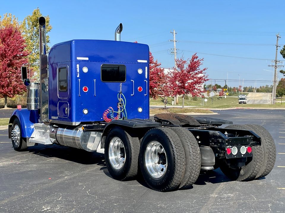 2016 Kenworth W900L