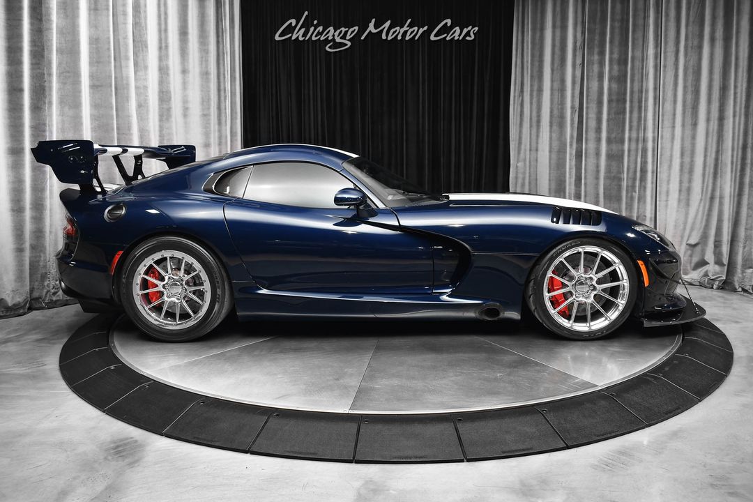 2016 Dodge Viper