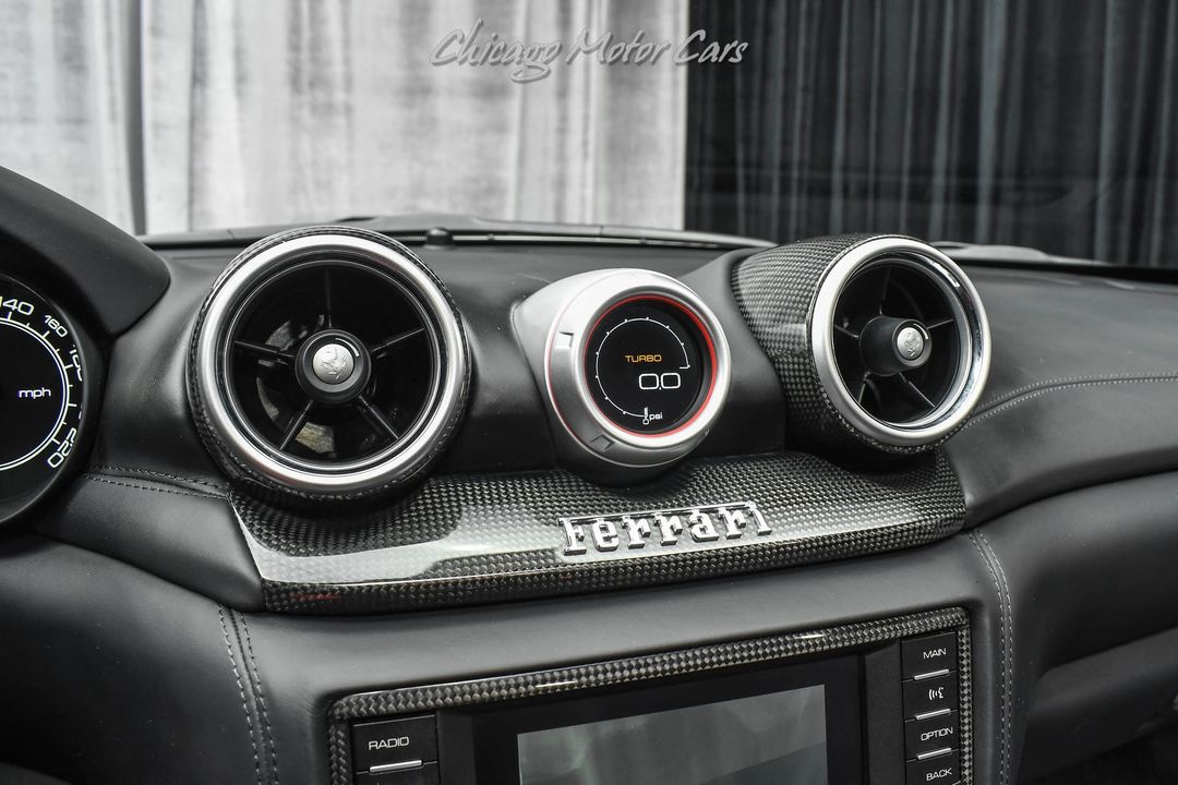2016 Ferrari California T