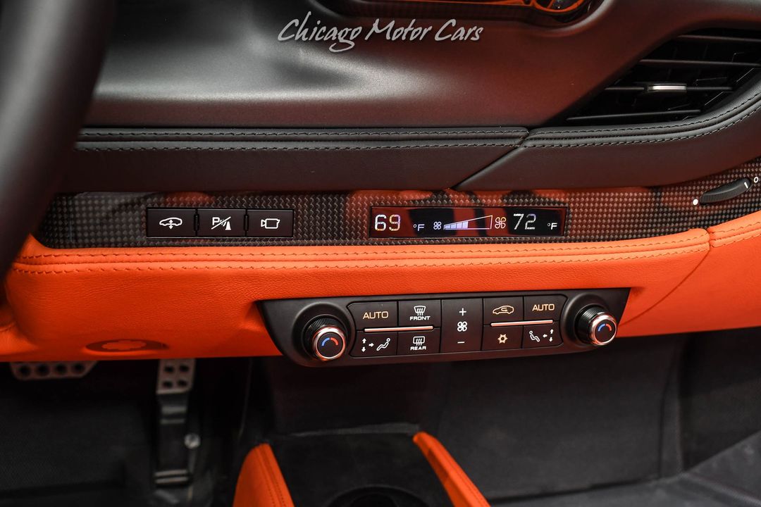 2022 Ferrari F8 Spider