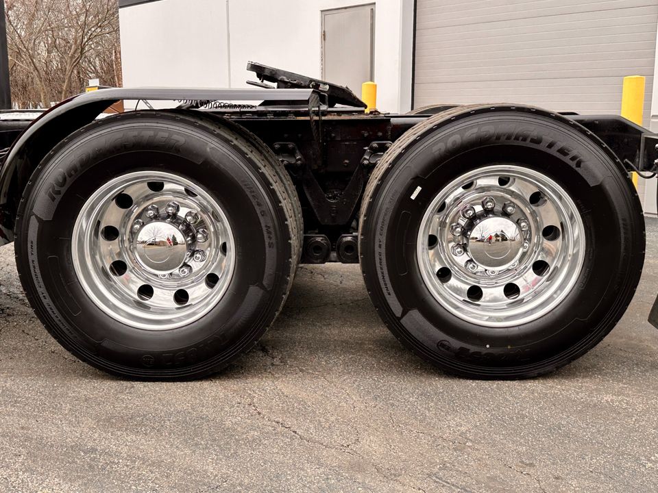 2017 Kenworth W900