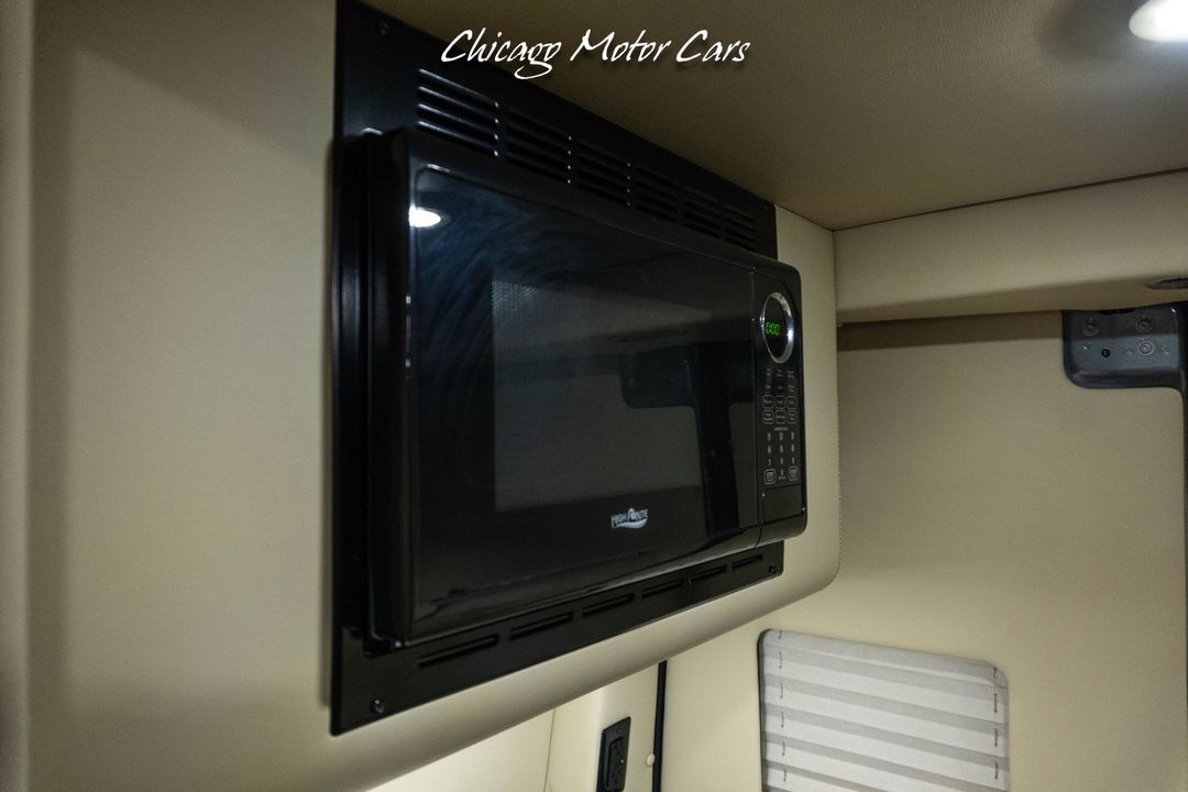 2019 Mercedes-Benz Sprinter Ultimate Toys