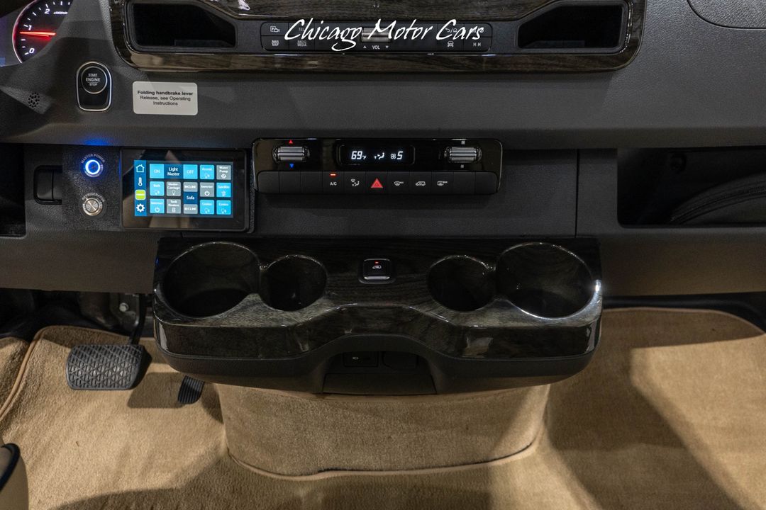 2019 Mercedes-Benz Sprinter Ultimate Toys