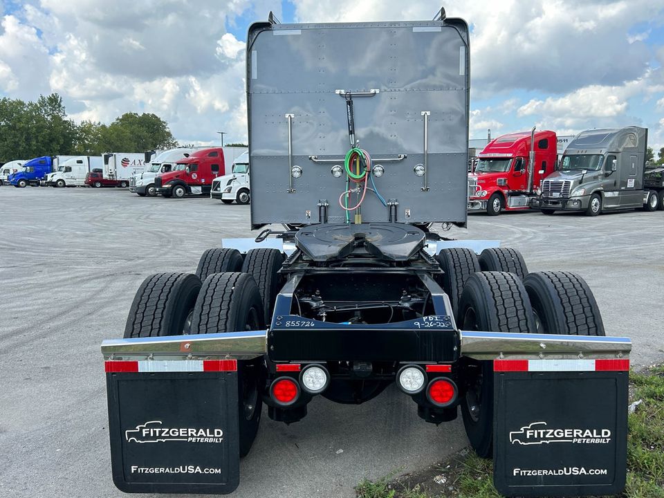 2023 Peterbilt 389 Conventional