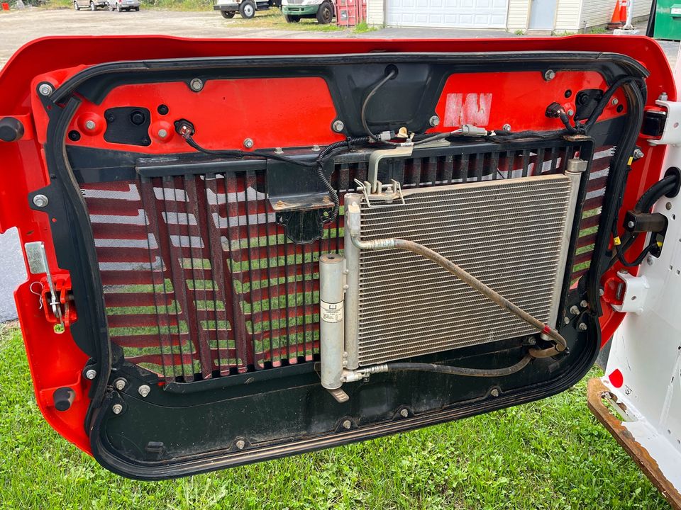 2021 Bobcat T66