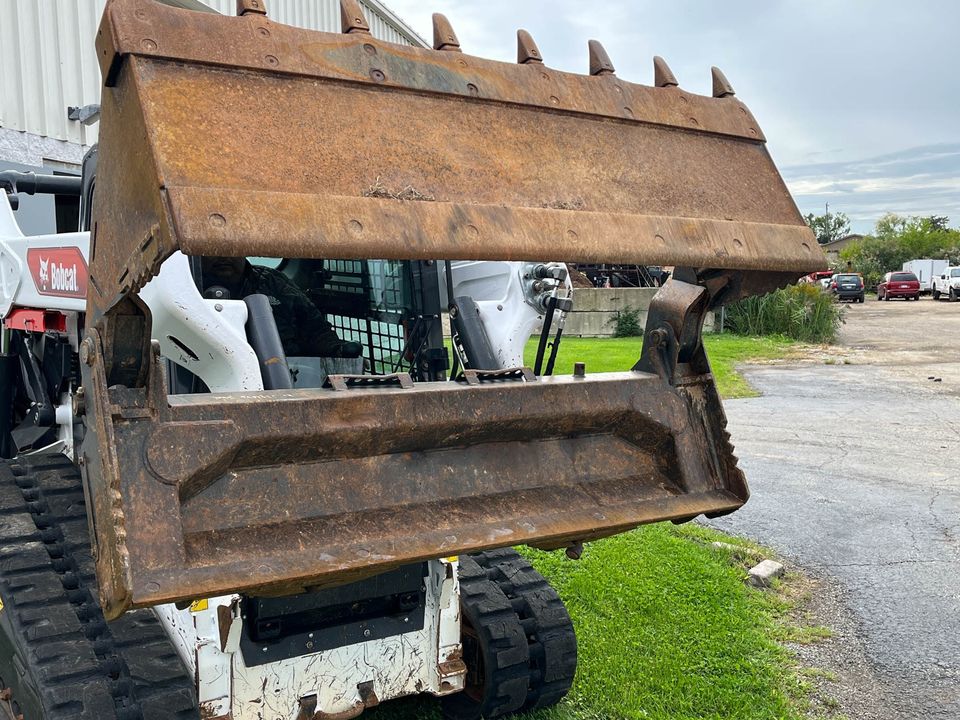 2021 Bobcat T66