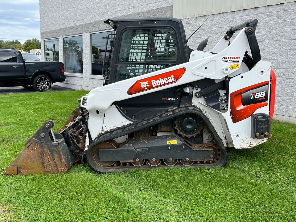 2021 Bobcat T66