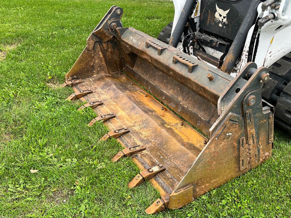2021 Bobcat T66