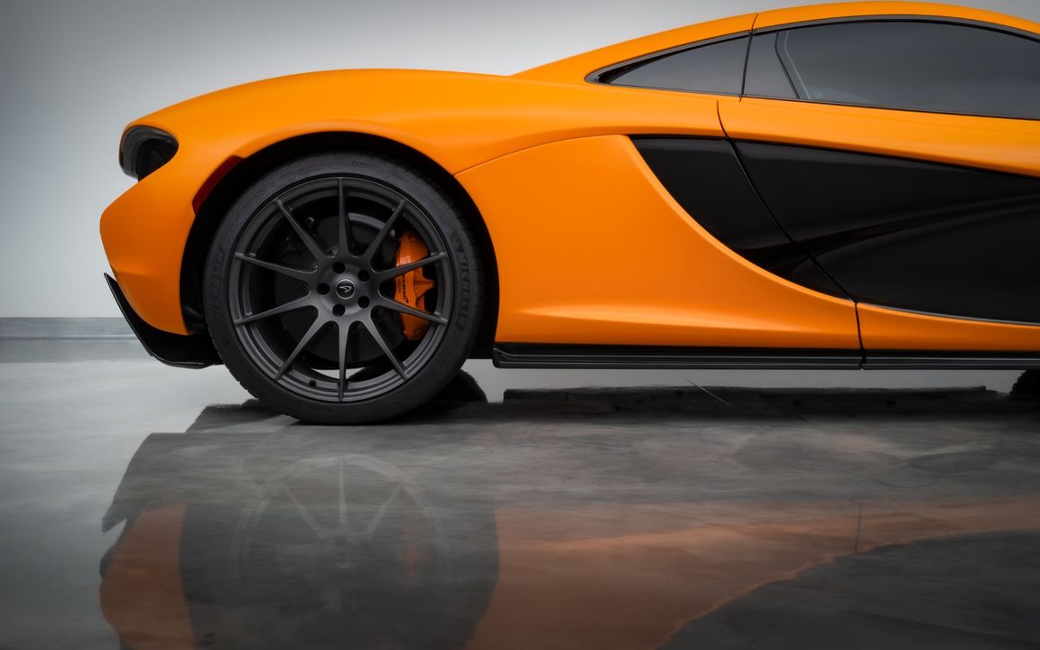 2014 McLaren P1