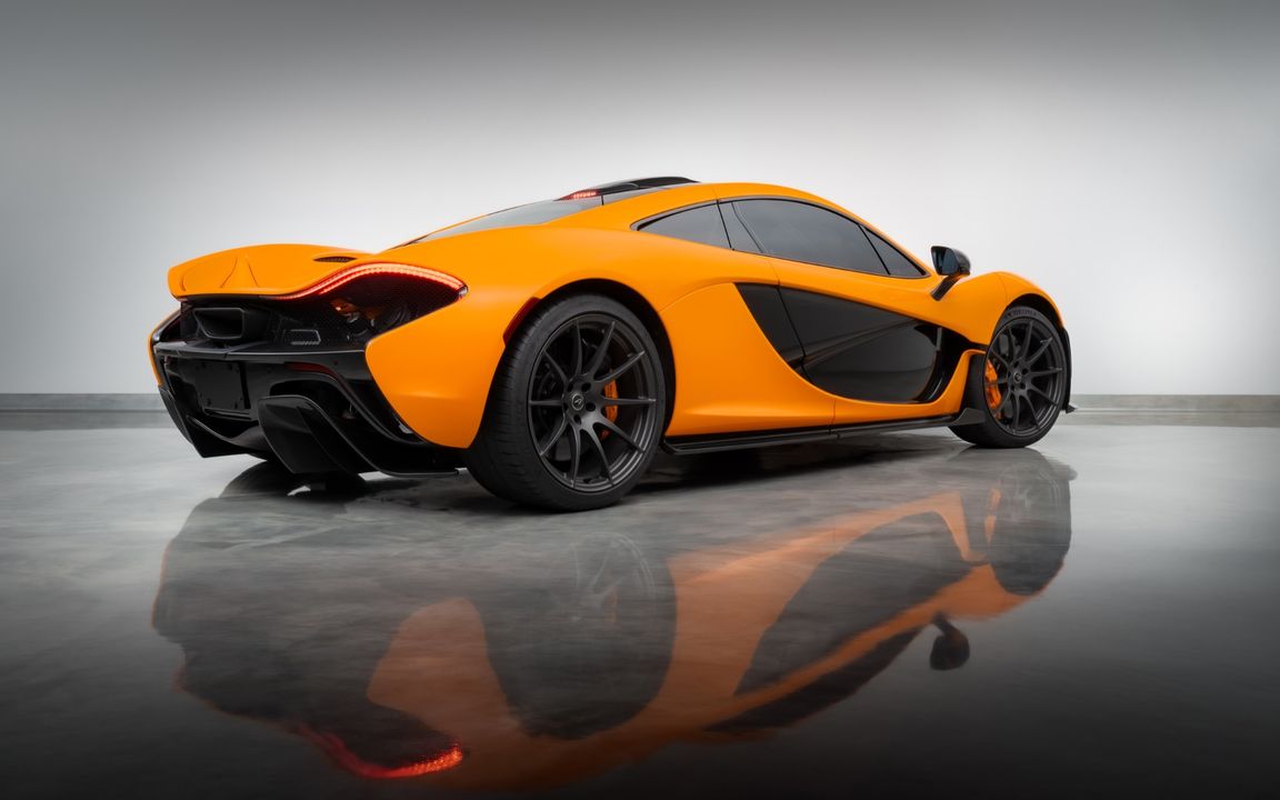 2014 McLaren P1