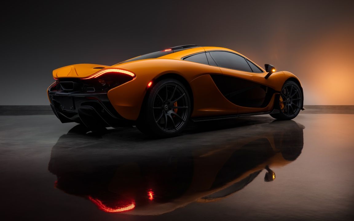 2014 McLaren P1