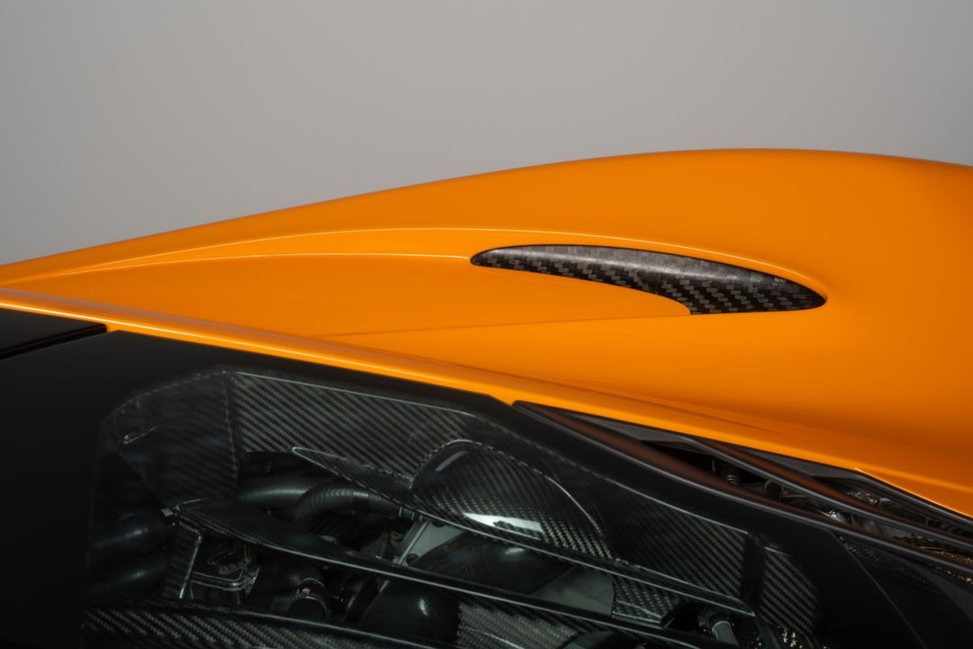 2014 McLaren P1
