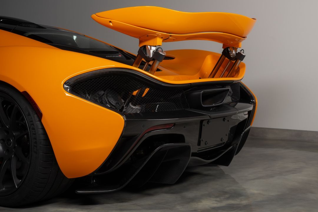 2014 McLaren P1