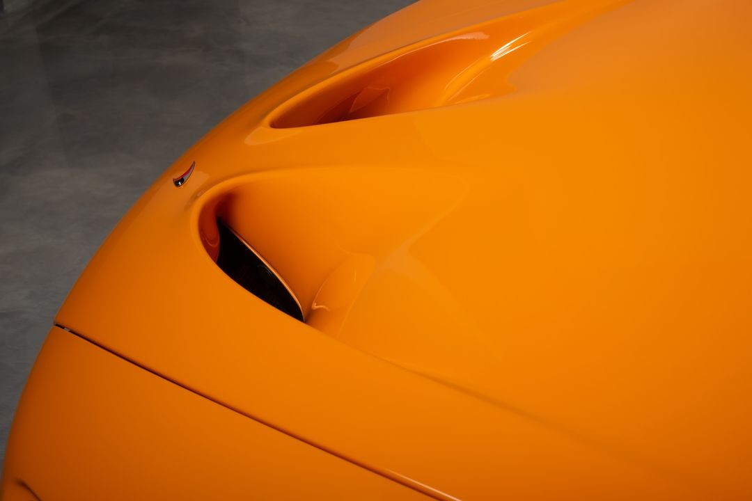 2014 McLaren P1