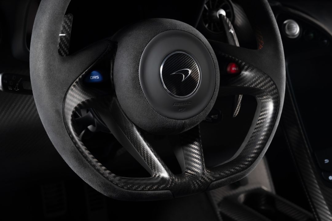 2014 McLaren P1