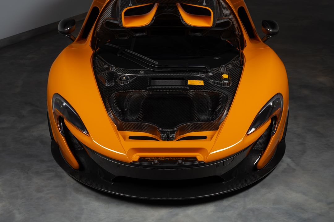 2014 McLaren P1