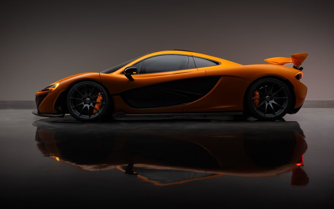 2014 McLaren P1
