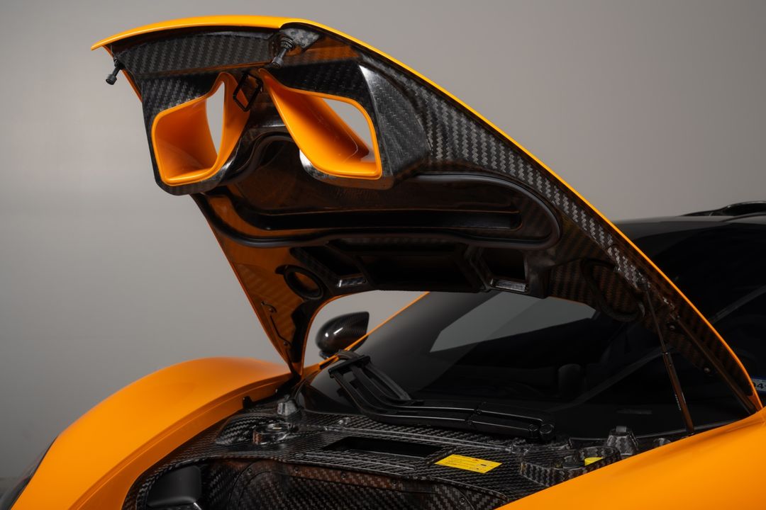 2014 McLaren P1