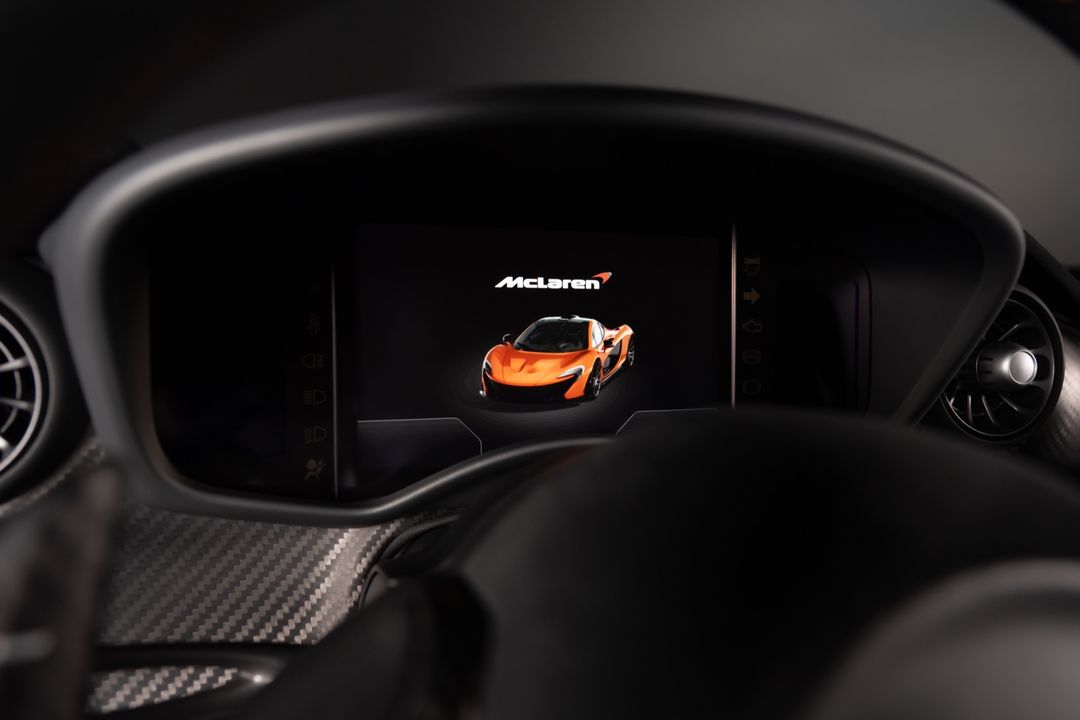 2014 McLaren P1
