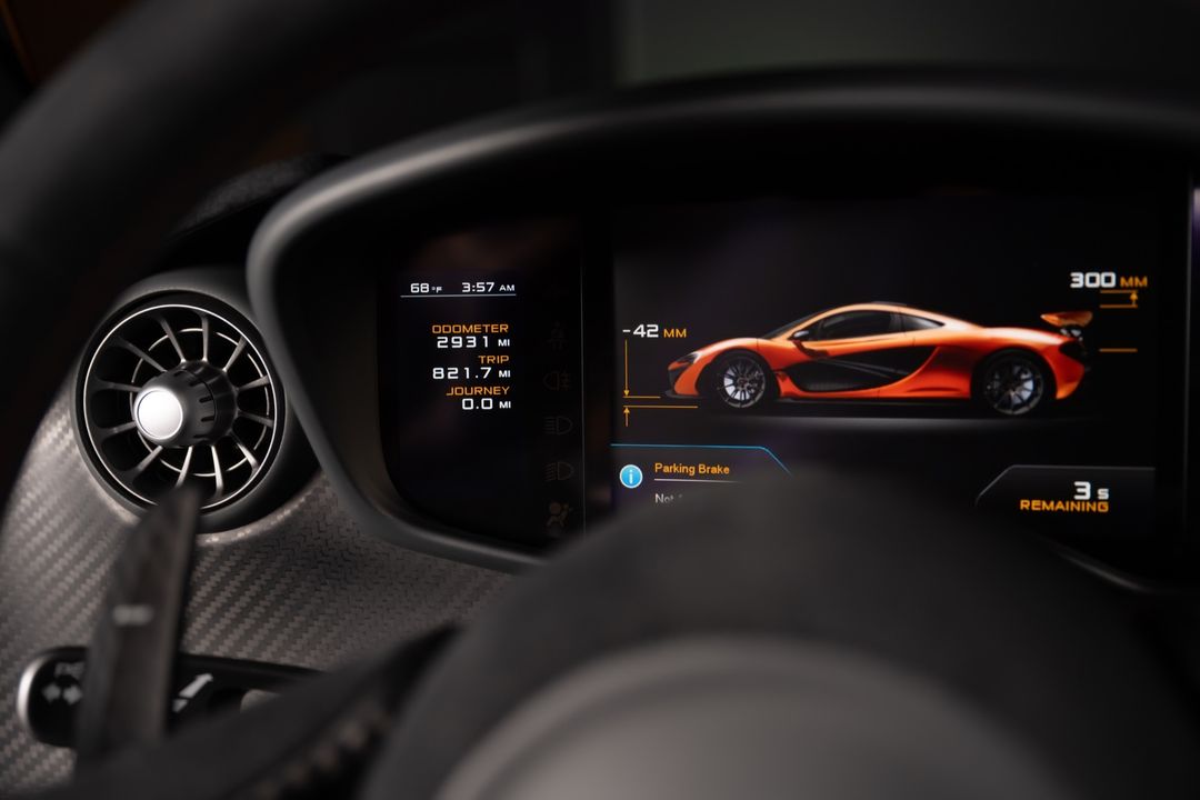 2014 McLaren P1