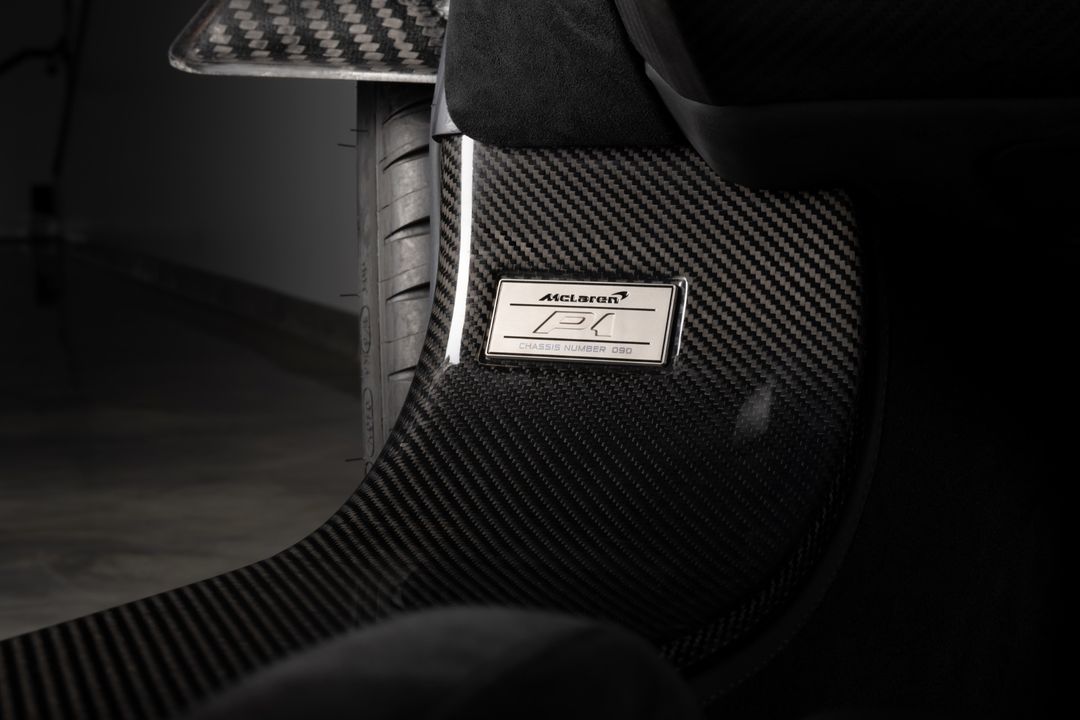 2014 McLaren P1