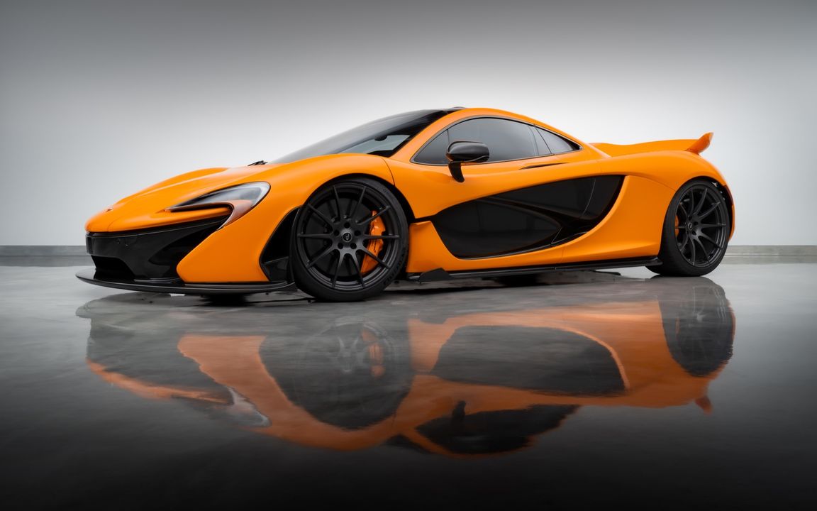 2014 McLaren P1