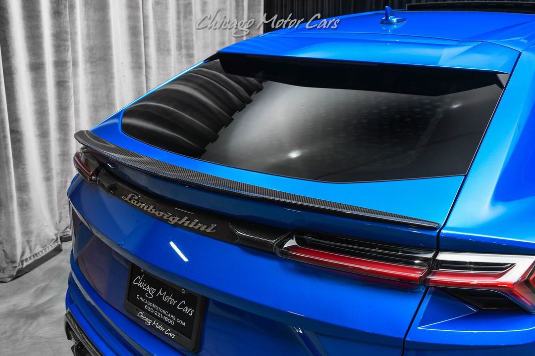 2022 Lamborghini Urus