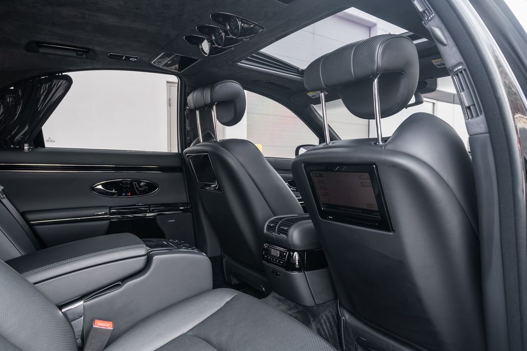 2009 Maybach 57S