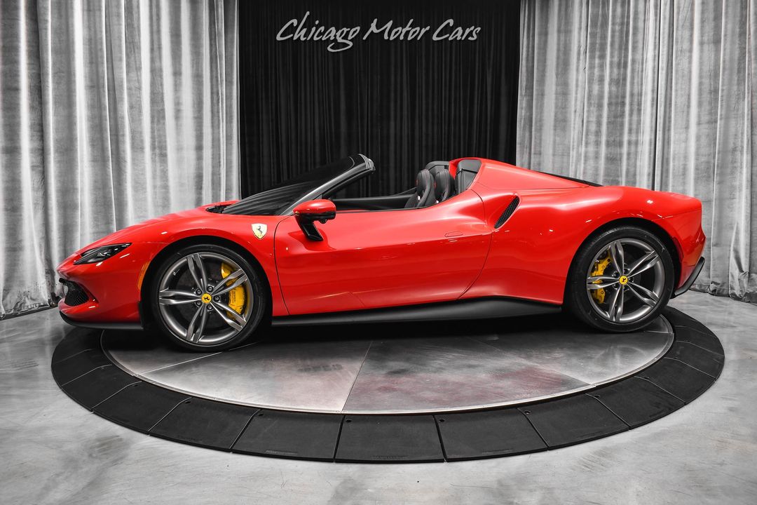 2024 Ferrari 296 GTS