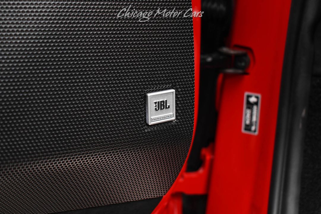 2024 Ferrari 296 GTS