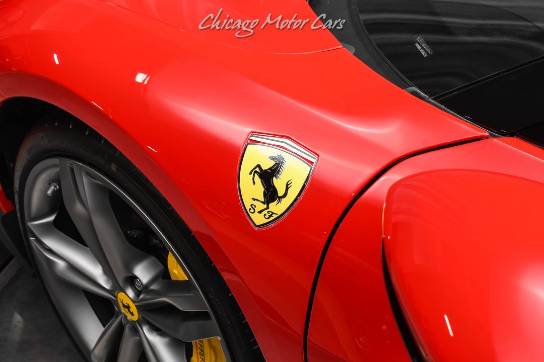 2024 Ferrari 296 GTS