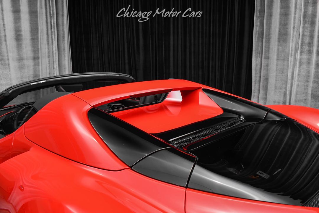 2024 Ferrari 296 GTS