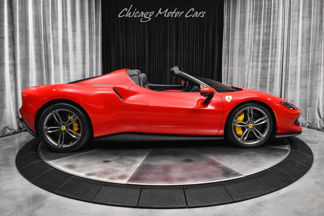 2024 Ferrari 296 GTS
