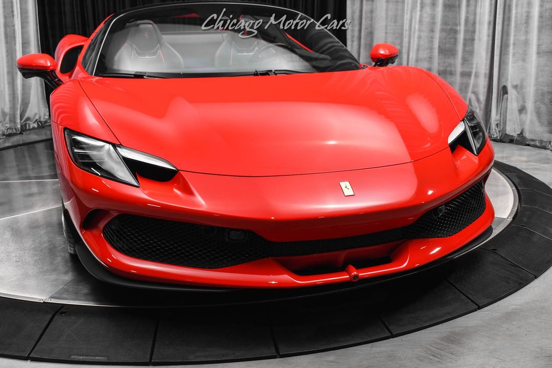 2024 Ferrari 296 GTS