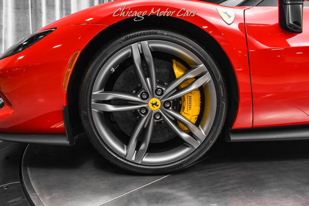 2024 Ferrari 296 GTS