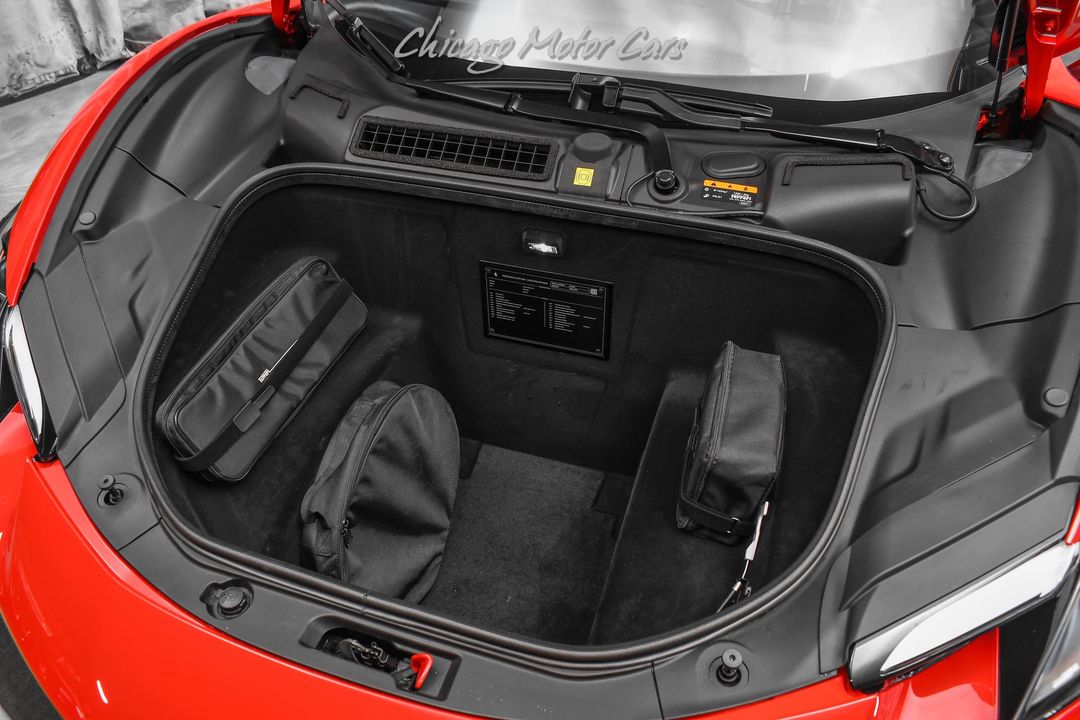 2024 Ferrari 296 GTS