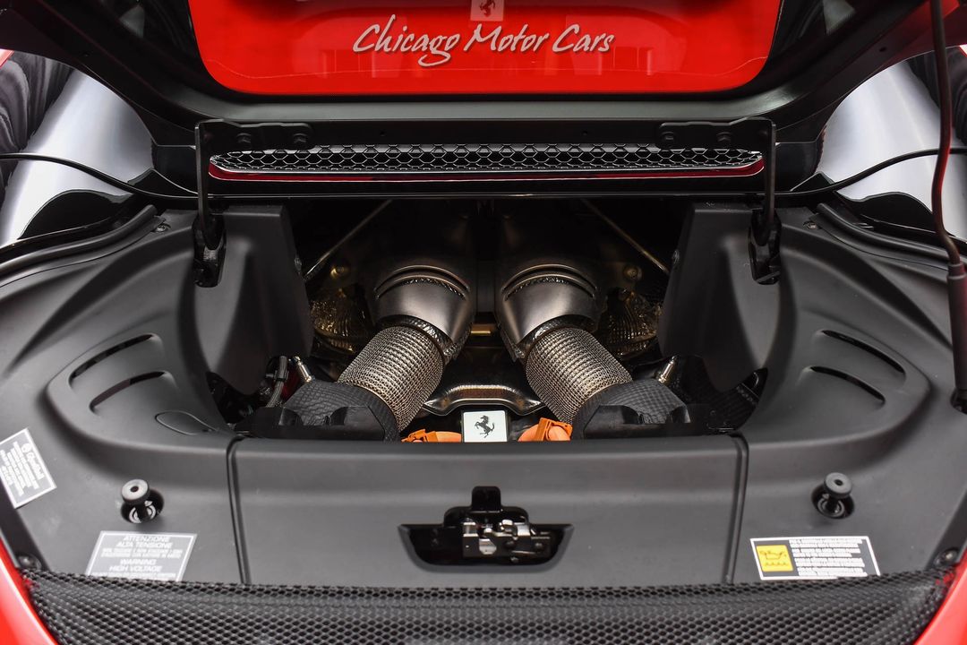 2024 Ferrari 296 GTS
