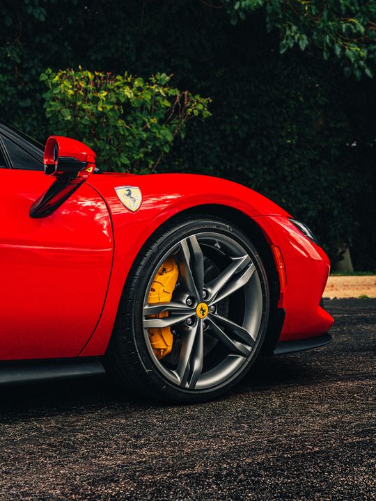 2024 Ferrari 296 GTS