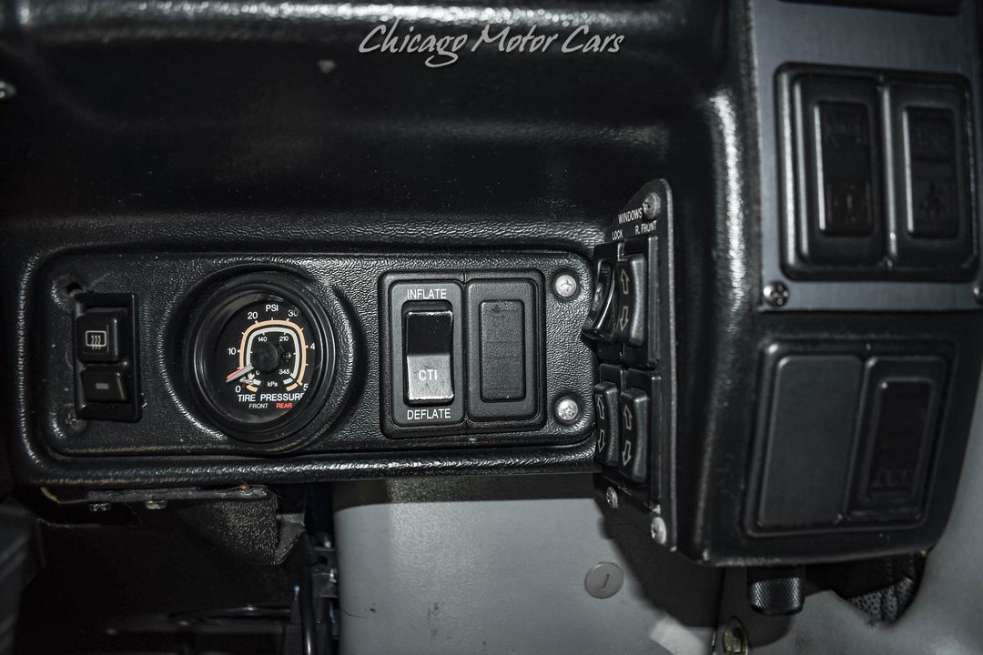 1995 AM General Hummer H1