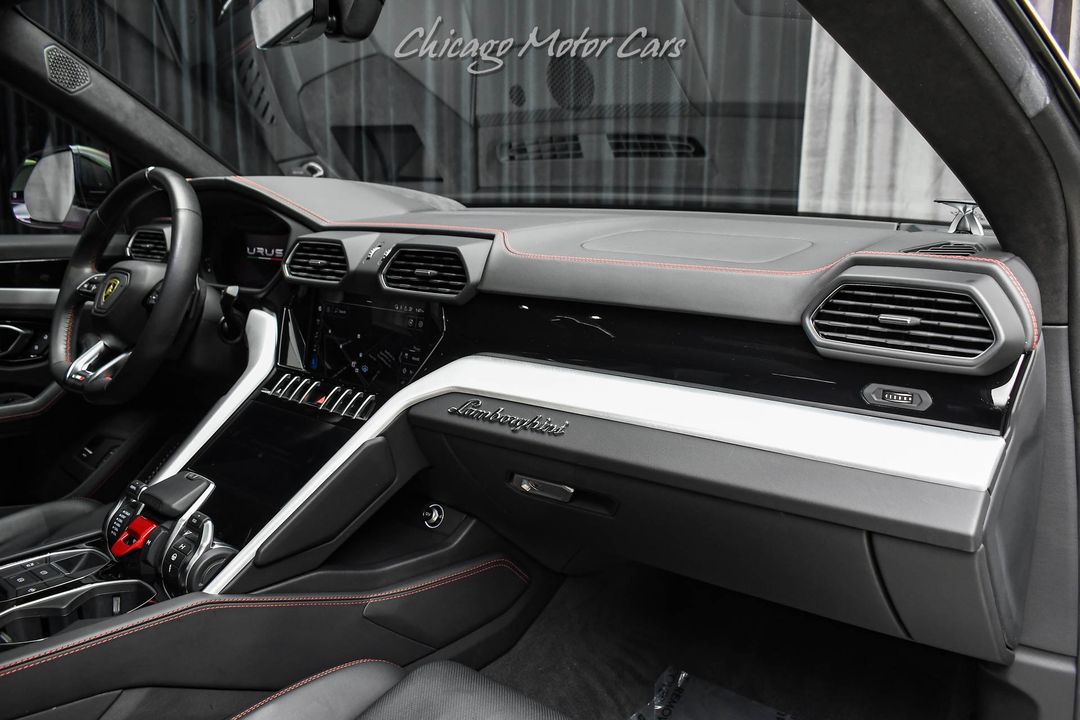 2021 Lamborghini Urus