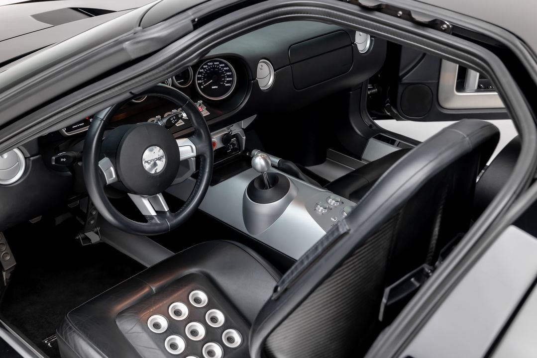 2005 Ford GT