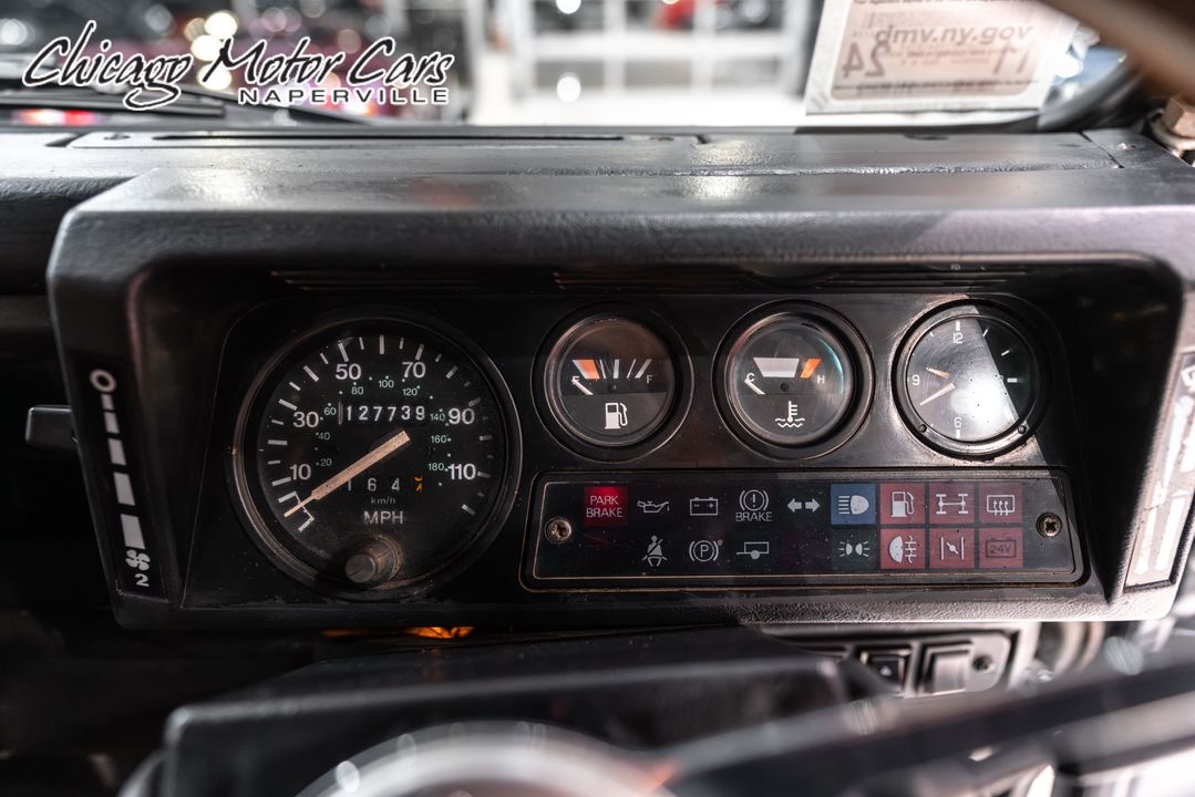 1990 Land Rover Defender 110