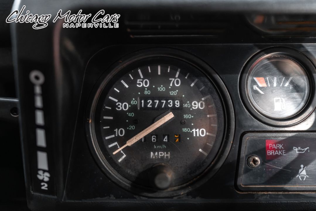 1990 Land Rover Defender 110